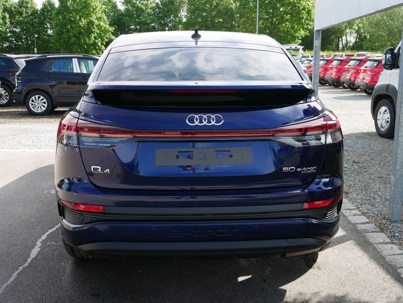 Audi Q4