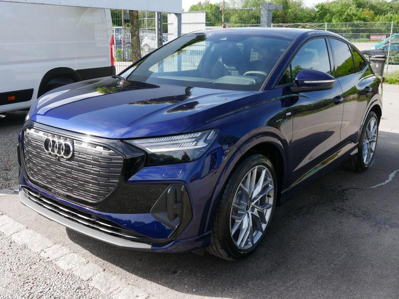 Audi Q4