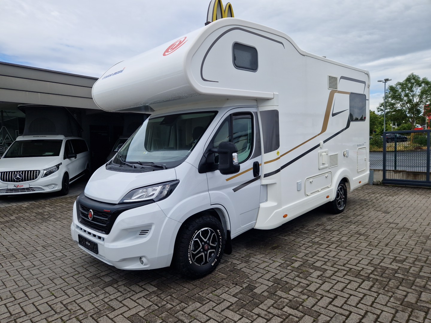 Eura Mobil AO 650 HS