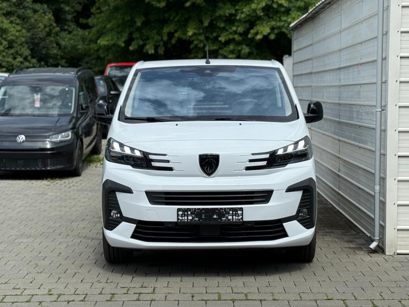 Peugeot Traveller