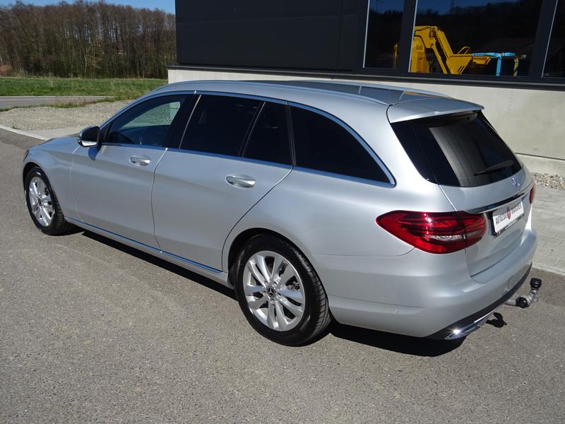 Mercedes-Benz C 180