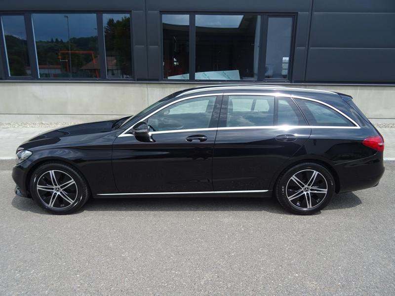 Mercedes-Benz C 220