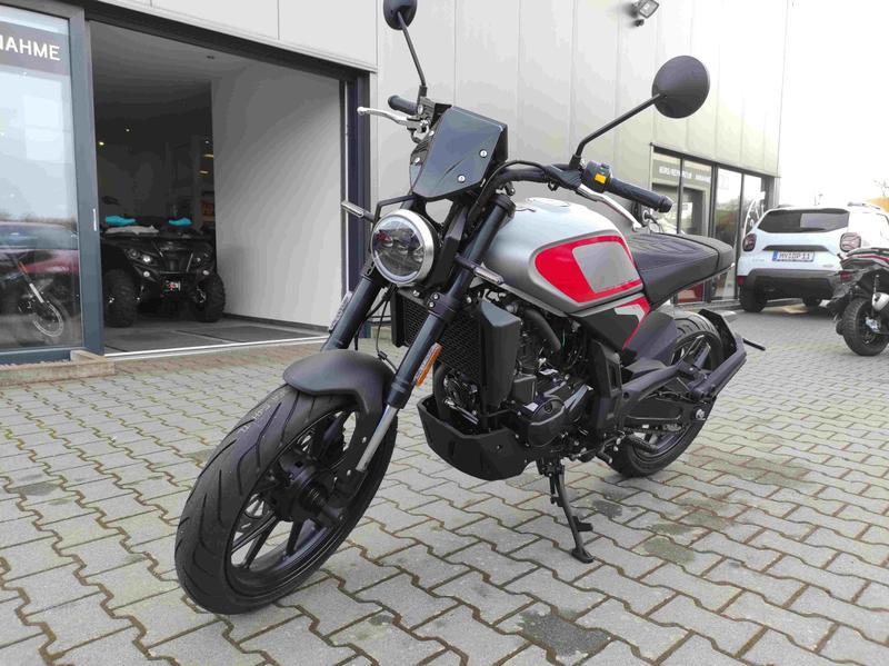 Motobi Andere