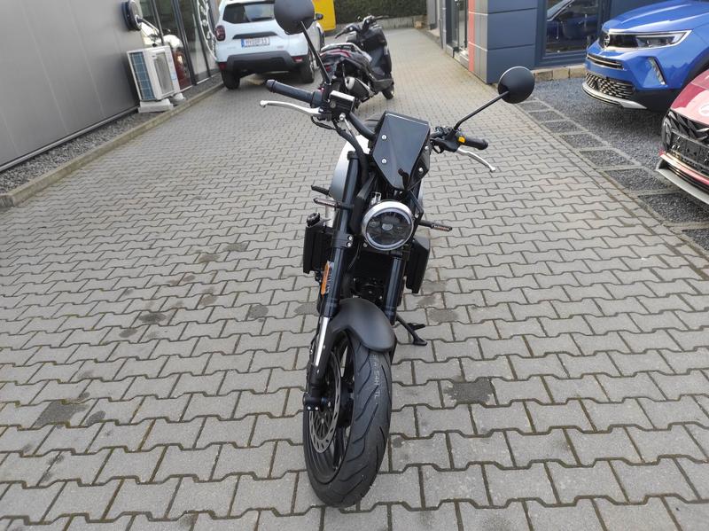 Motobi Andere