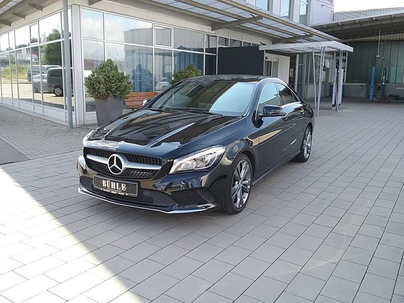 Mercedes-Benz CLA 200
