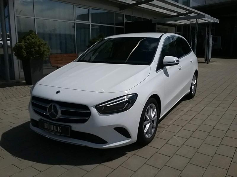 Mercedes-Benz B 180