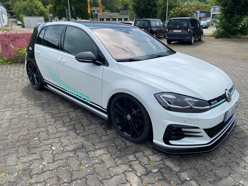 VW Golf