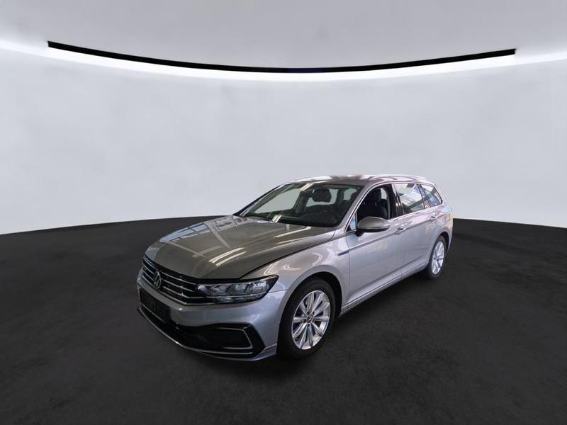 VW Passat Variant