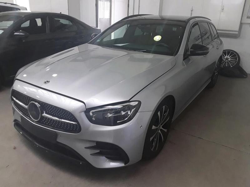 Mercedes-Benz E 220