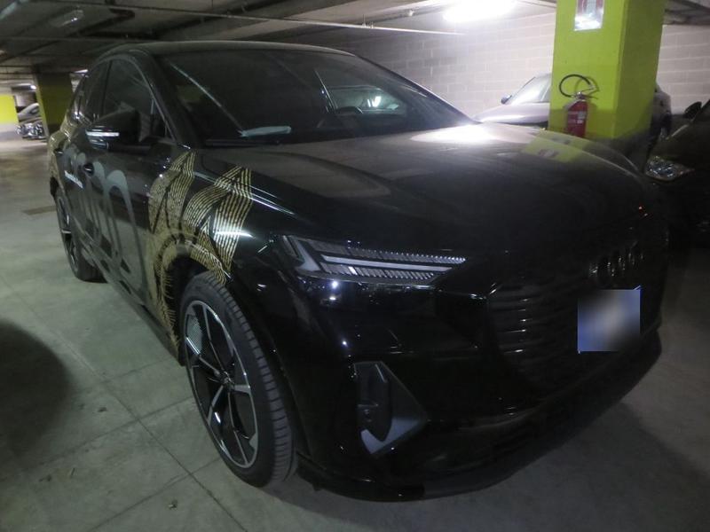 Audi Q4