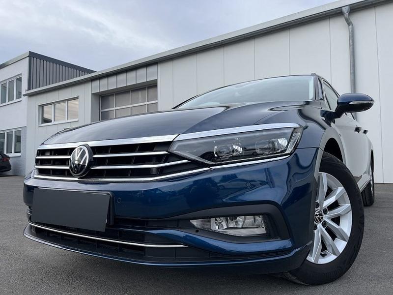 VW Passat Variant