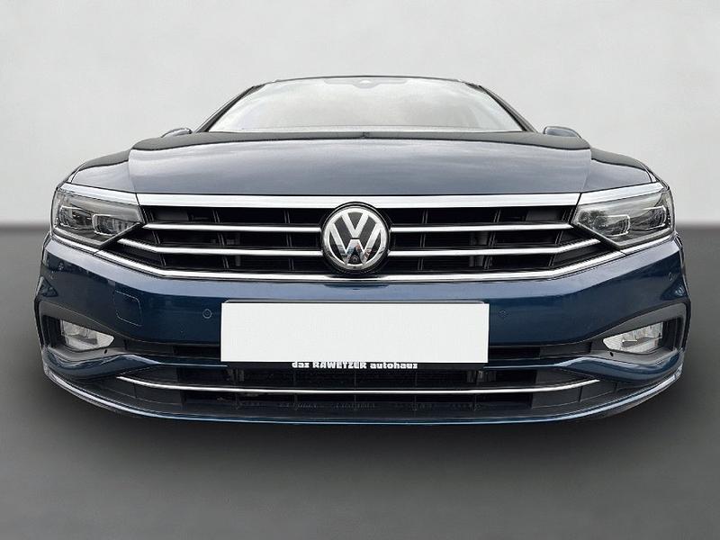 VW Passat Variant