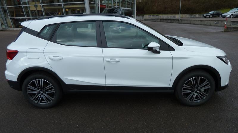 Seat Arona