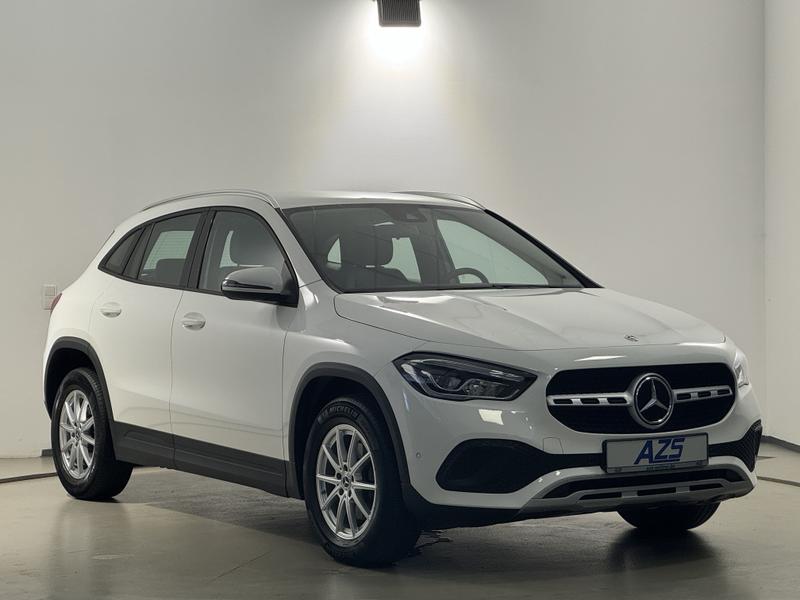 Mercedes-Benz GLA 180