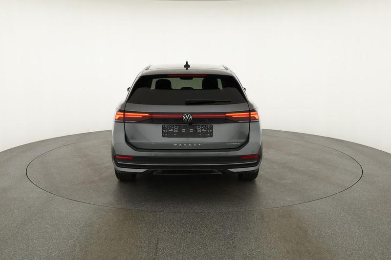 VW Passat Variant
