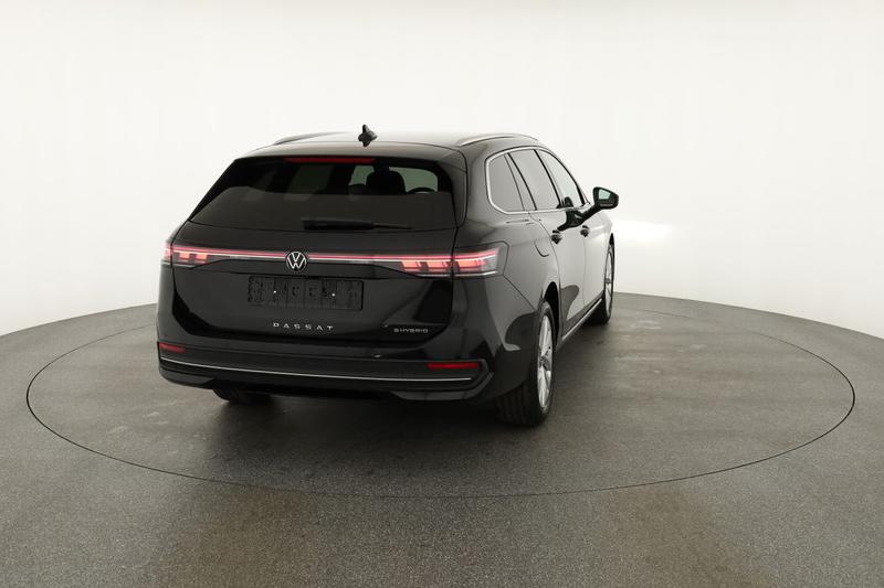 VW Passat Variant