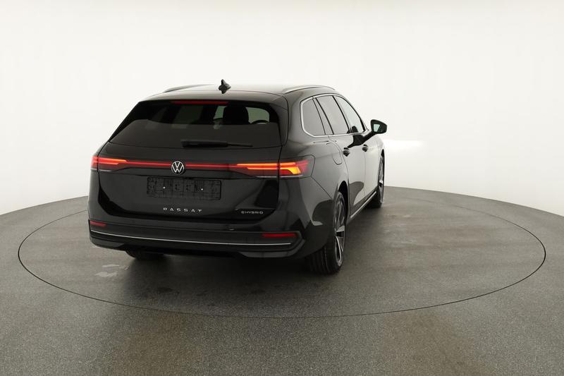 VW Passat Variant