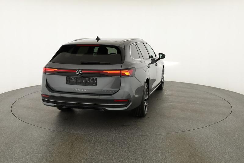 VW Passat Variant