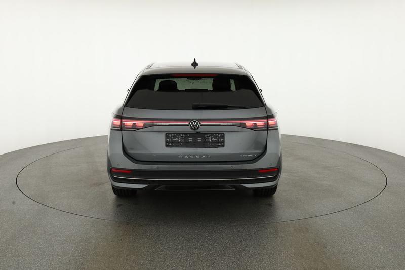 VW Passat Variant