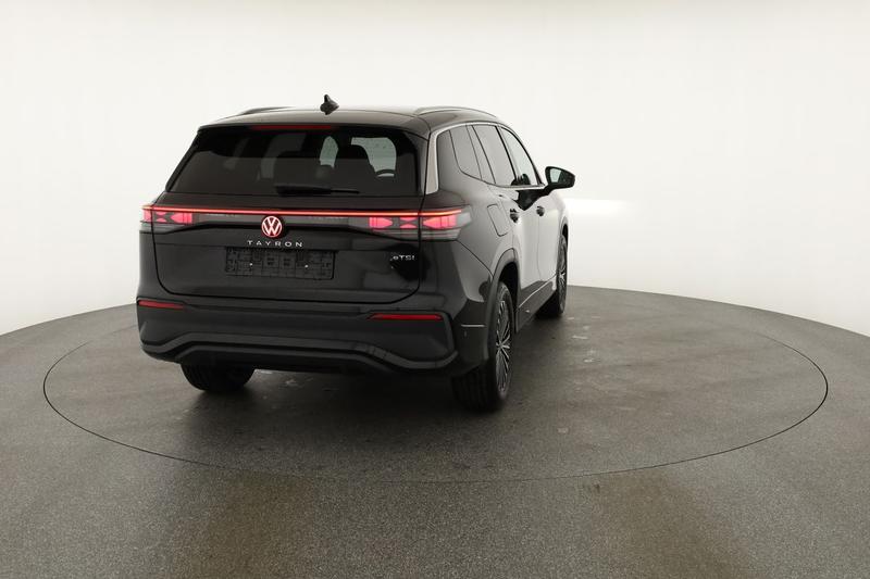 VW Tayron