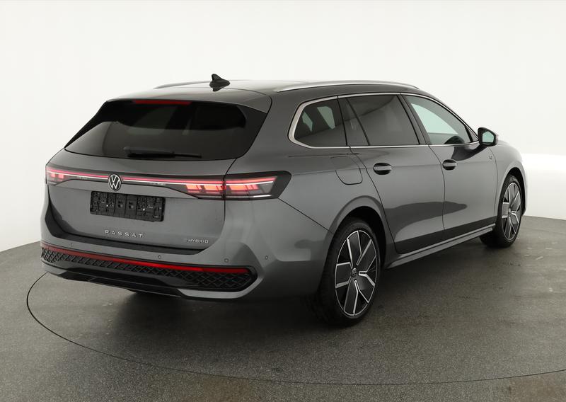 VW Passat Variant
