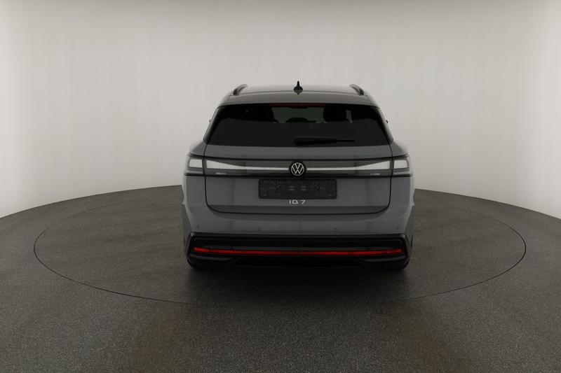 VW ID.7