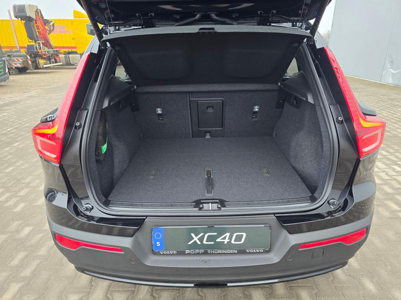 Volvo EX40