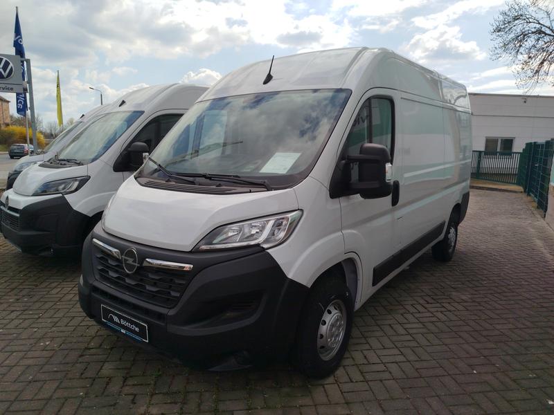 Opel Movano