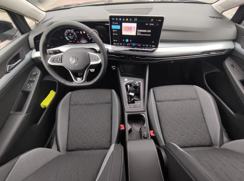 VW Golf