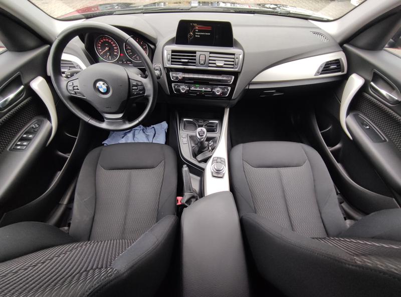 BMW 118