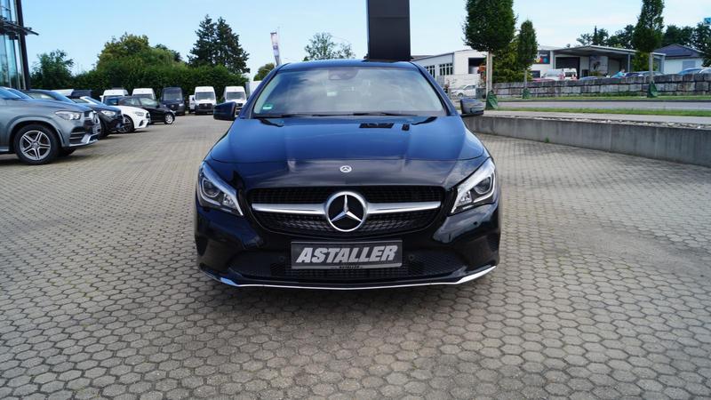 Mercedes-Benz CLA 220
