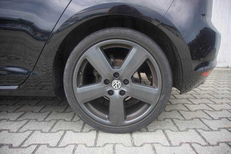 VW Golf