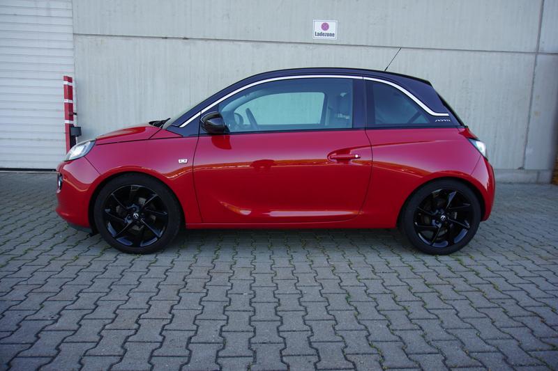 Opel Adam