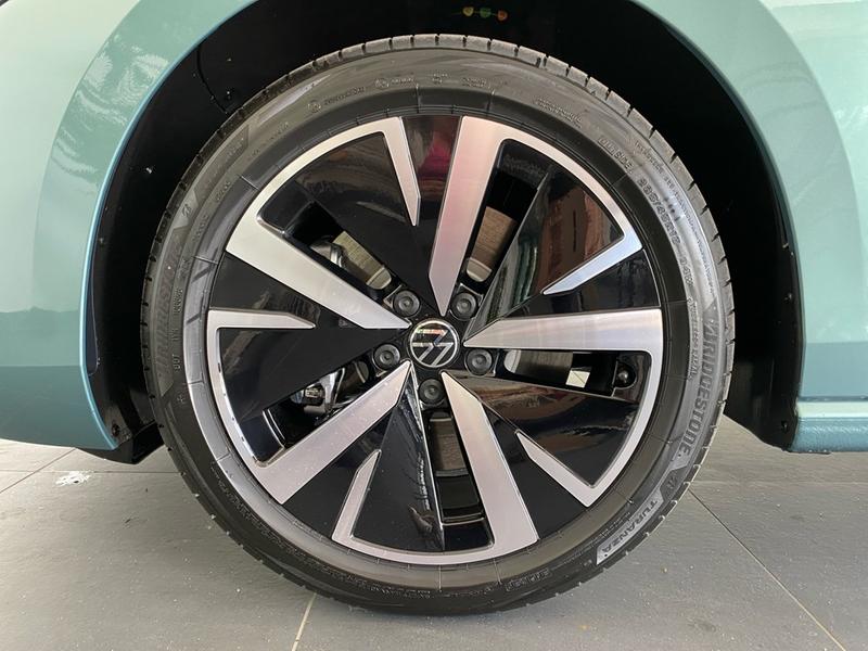 VW Passat Variant