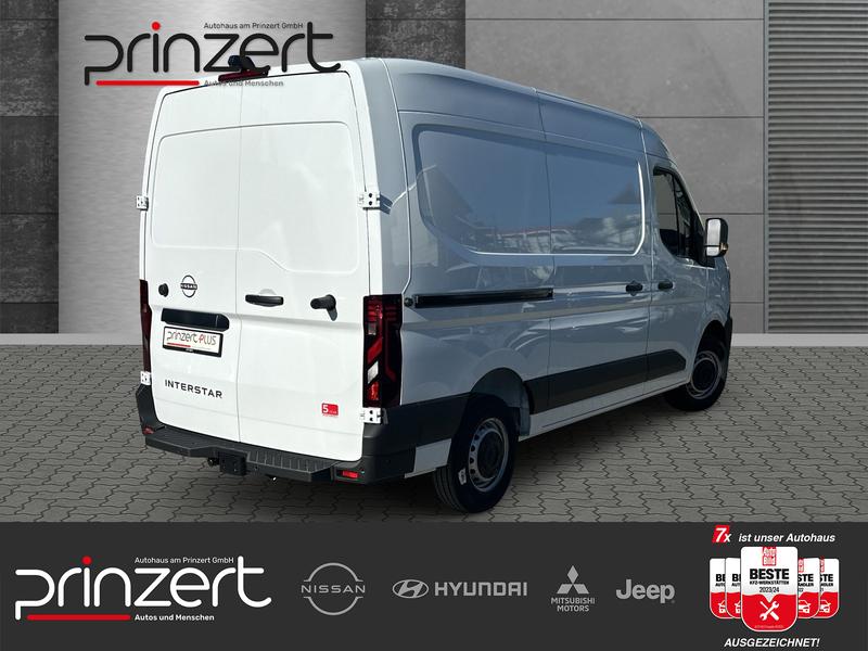 Nissan Interstar