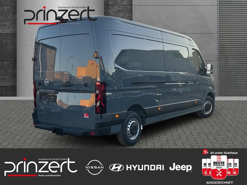 Nissan Interstar