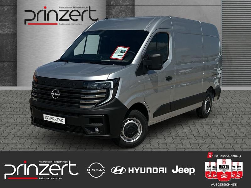Nissan Interstar