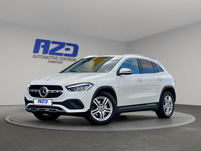 Mercedes-Benz GLA 220