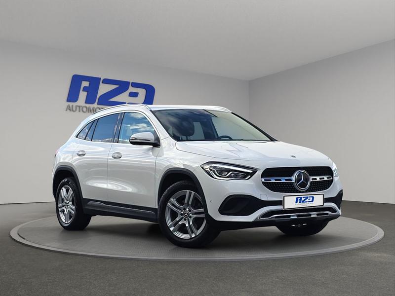 Mercedes-Benz GLA 220