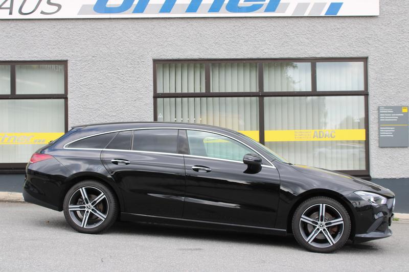 Mercedes-Benz CLA 220 Shooting Brake