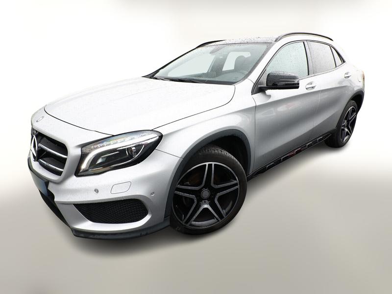 Mercedes-Benz GLA 200