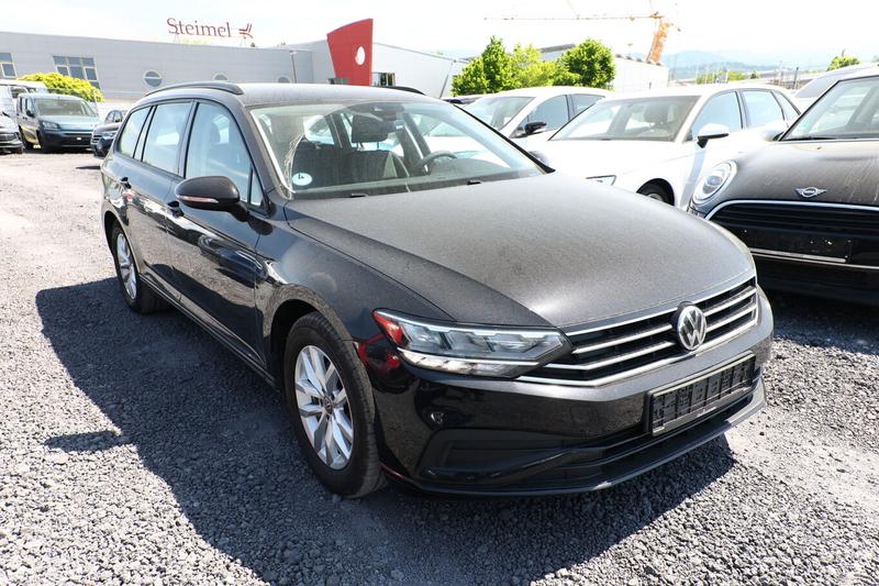 VW Passat Variant