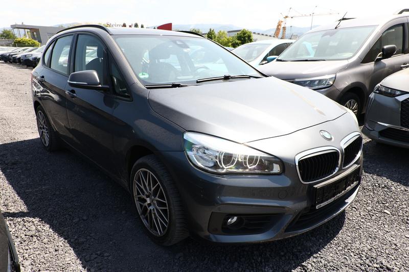 BMW 220