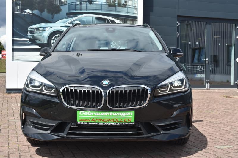 BMW 220