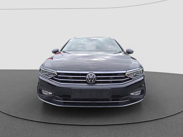 VW Passat Variant
