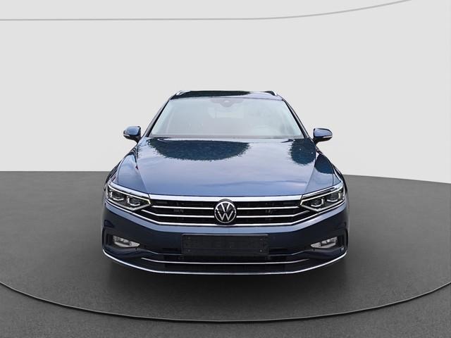 VW Passat Variant