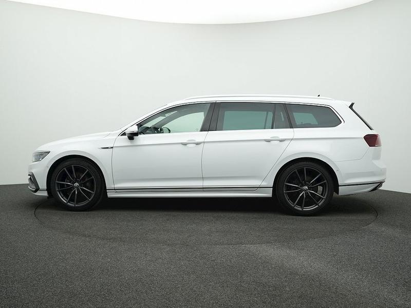 VW Passat Variant