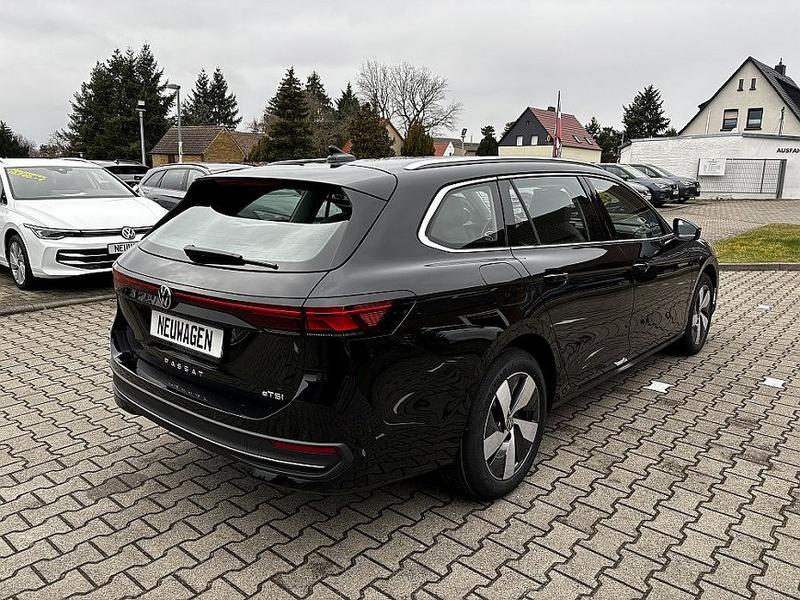 VW Passat Variant