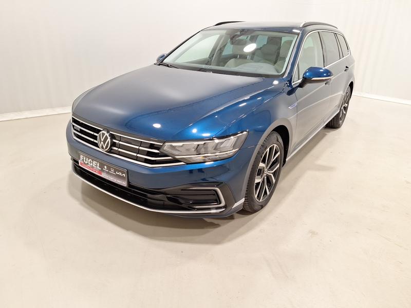 VW Passat Variant