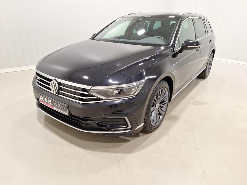 VW Passat Variant